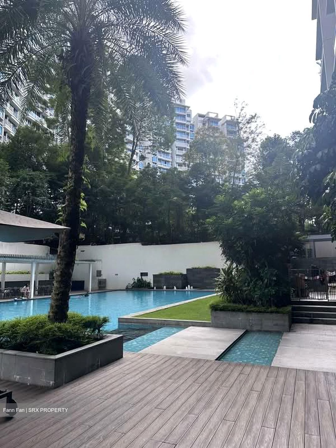 The Laurels (D9), Condominium #572730021
